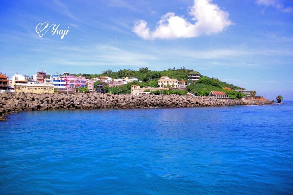 Ferienwohnung 福緣白龍宮海景 Xiaoliuqiu Exterior foto